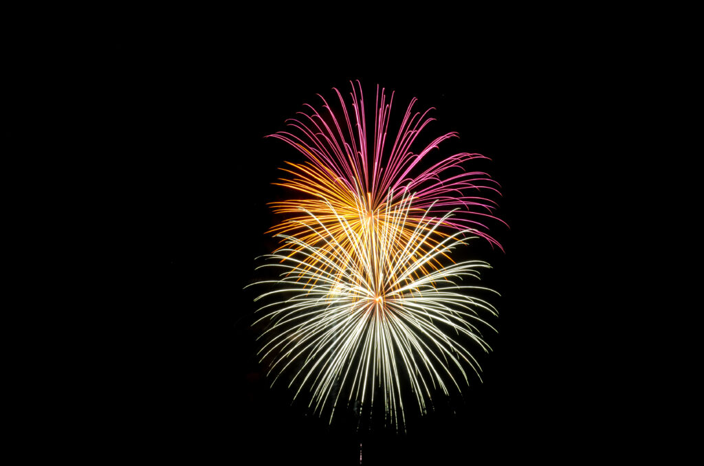 Vibrant Fireworks Wallpaper: Stunning Multicolor Night Sky Display
