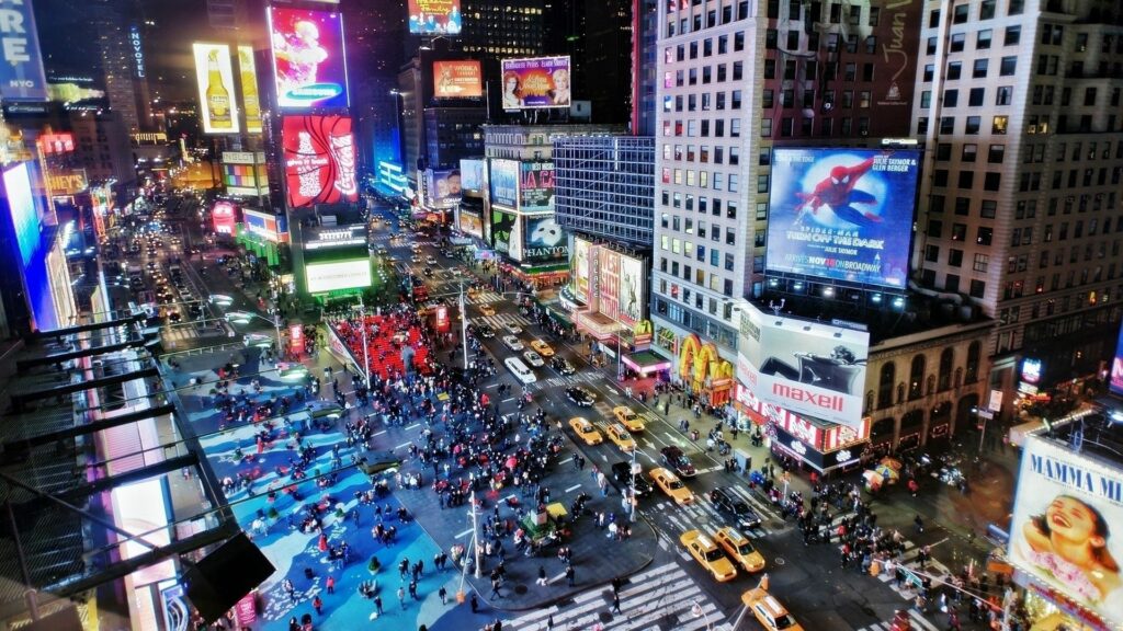 Vibrant NYC Evening Wallpaper: Iconic Streets & Taxis in HDR