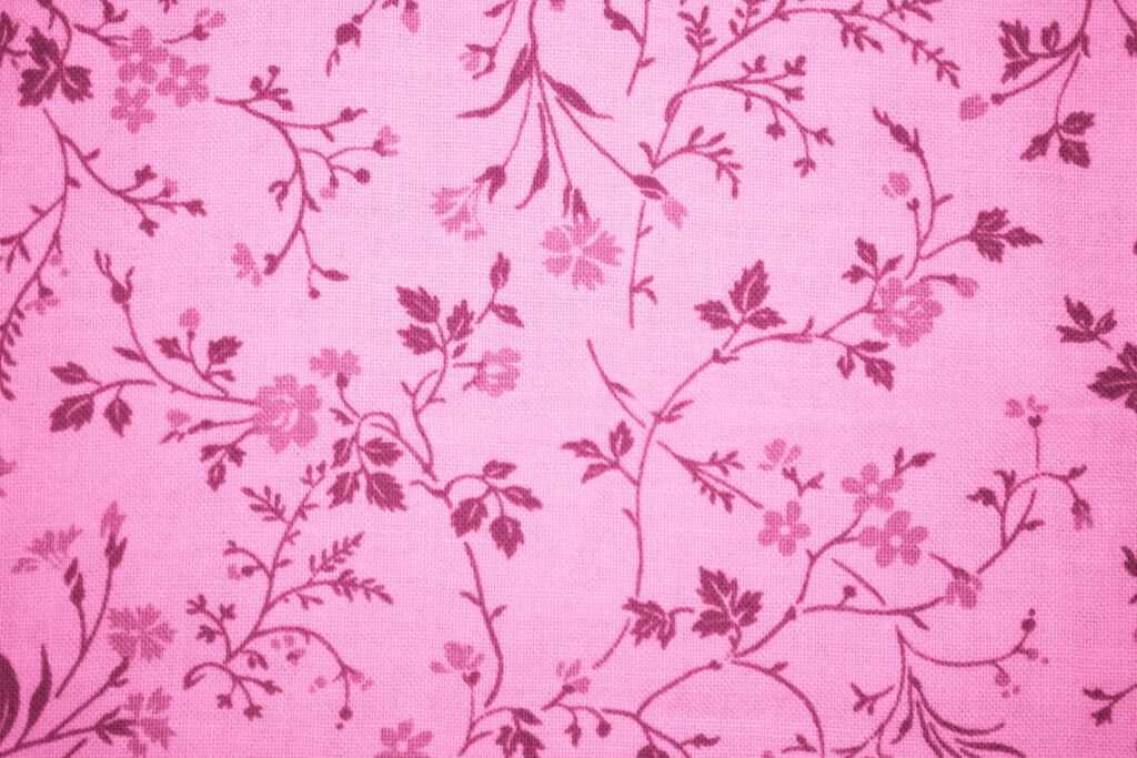 Elegant Pink Floral Wallpaper: Textured Background with Vines