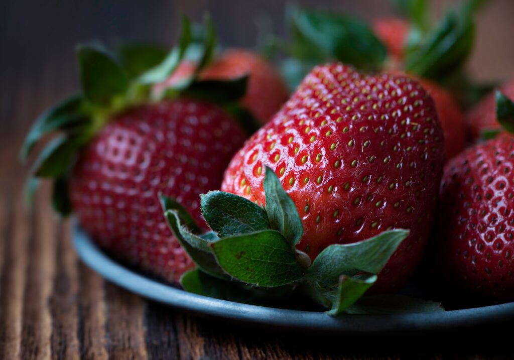 Vibrant Red Strawberry Wallpaper: Close-Up of Fresh Fruit