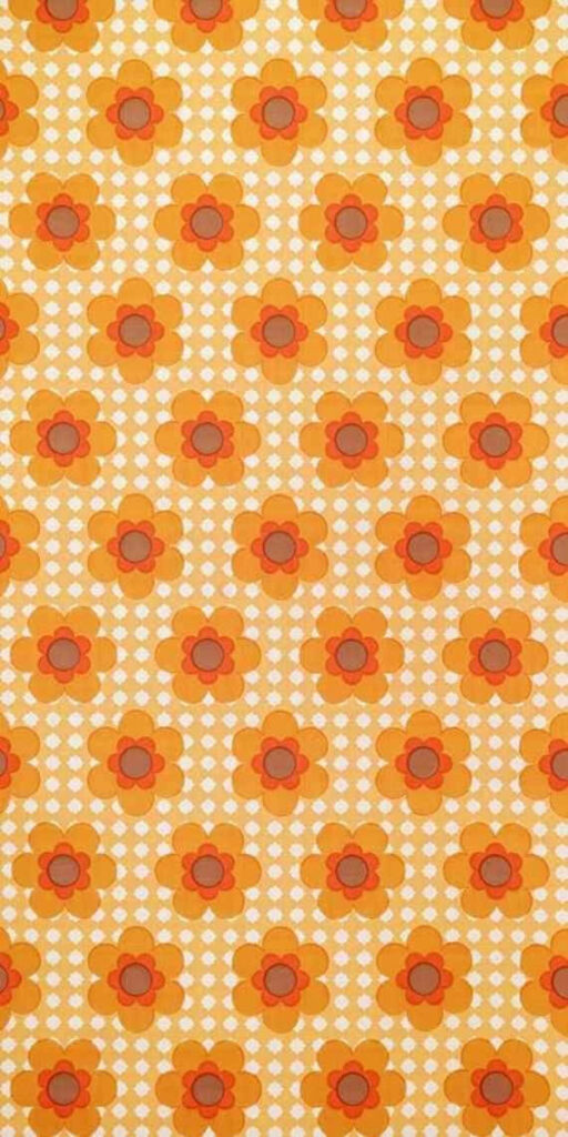 Retro Orange Floral Wallpaper: Vibrant Yellow & White Background