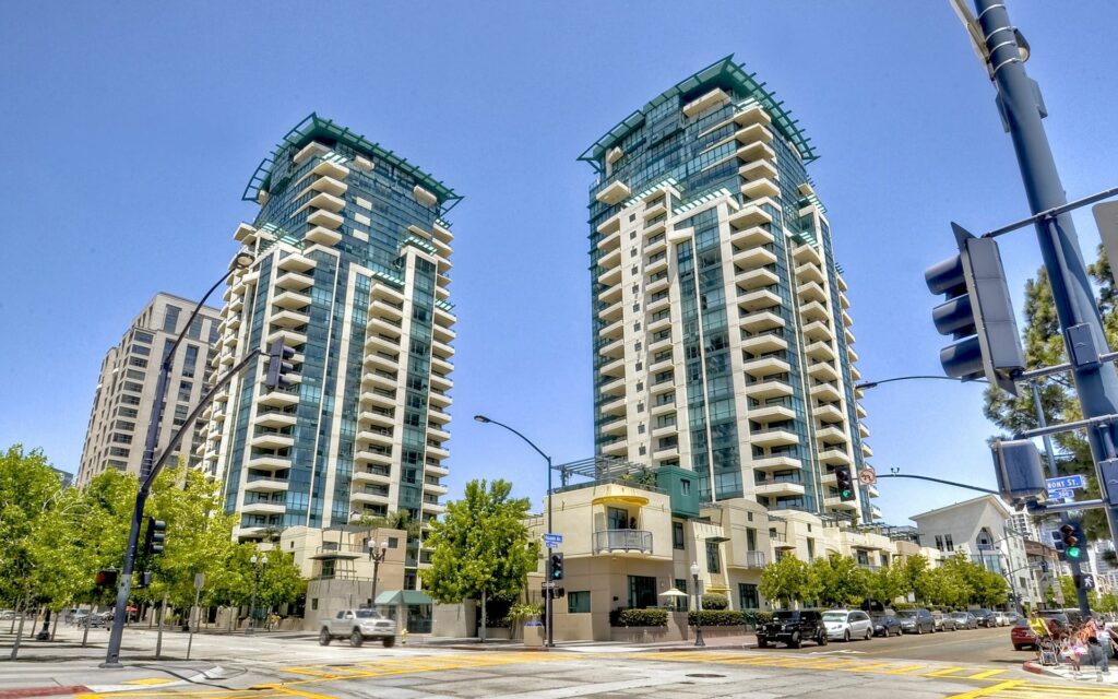 Vibrant San Diego City Center Wallpaper: Modern Architecture & Greenery