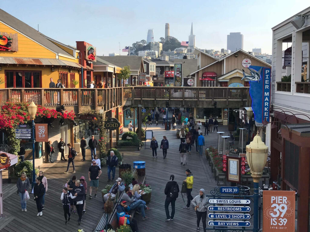 Vibrant Fisherman’s Wharf Wallpaper: Colorful View of San Francisco