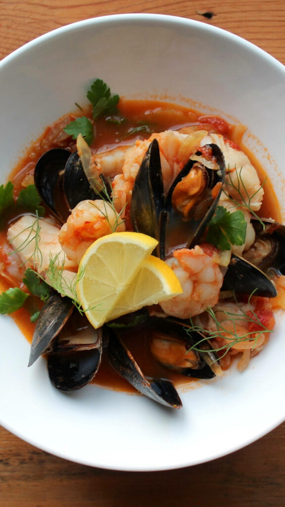 Vibrant Mussel & Shrimp Cacciucco Wallpaper - Seafood Delight