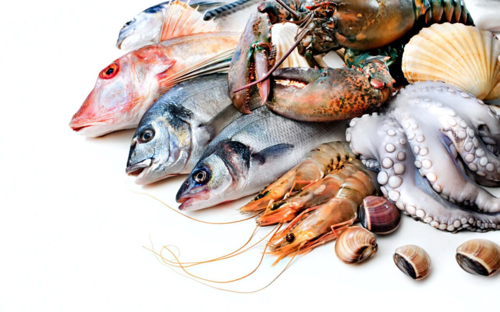Vibrant Seafood Wallpaper: Fresh Fish, Lobsters, Shrimp & More