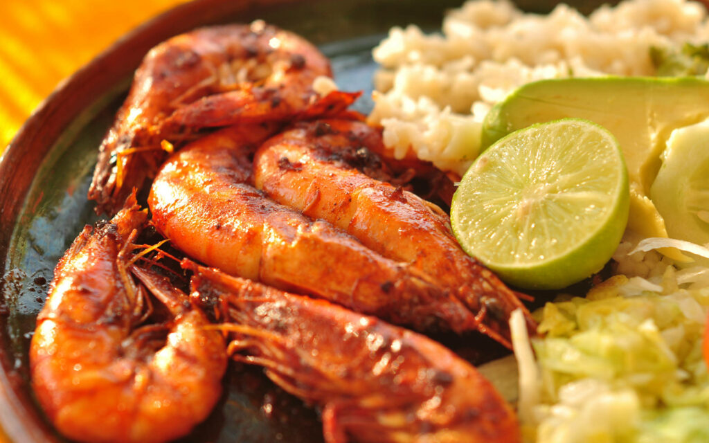 Vibrant Wallpaper: Roasted Shrimp with Rice, Lime & Greens Delight