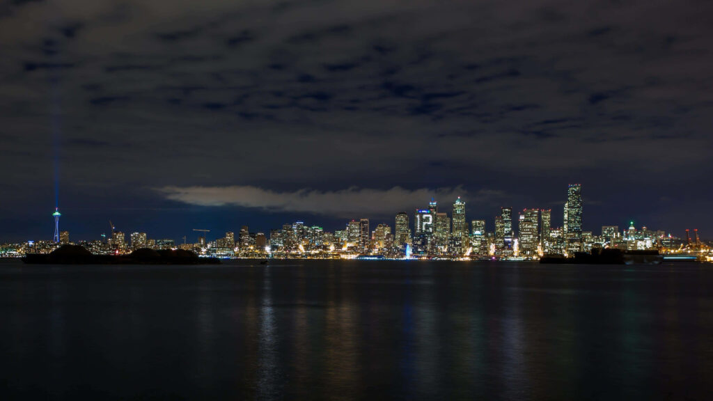 Vibrant Seattle Skyline Night Wallpaper - Panoramic City View