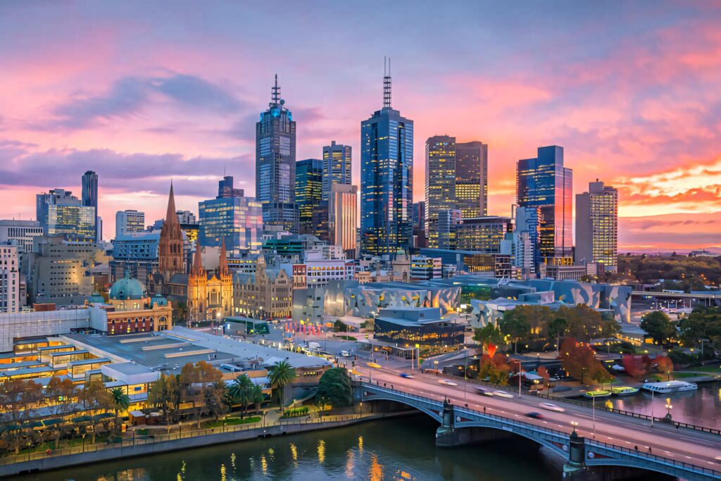 Vibrant Sunset Skyline Wallpaper: Urban Charm & Natural Beauty