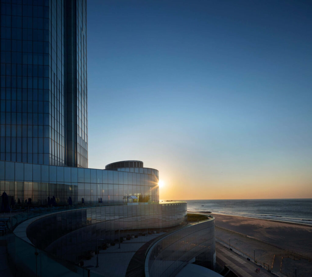 Tranquil Atlantic City Sunset: Vibrant Wallpaper Background