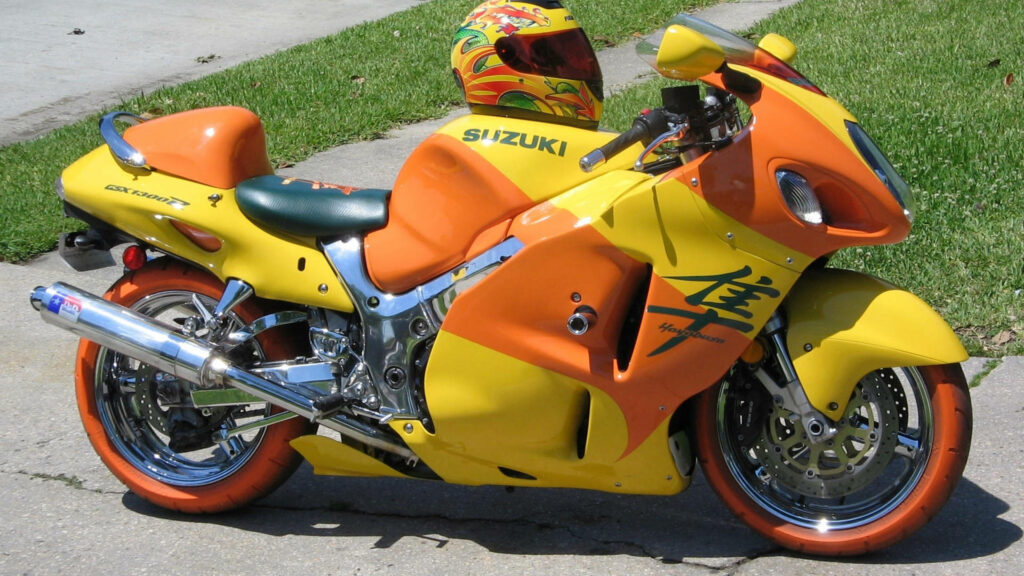 Stunning Yellow & Orange Suzuki Hayabusa Wallpaper Background