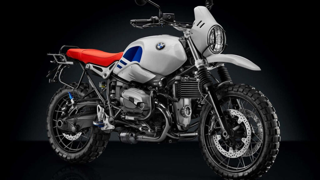 Vintage BMW Motorcycle Wallpaper: Rugged Design & Modern Aesthetic