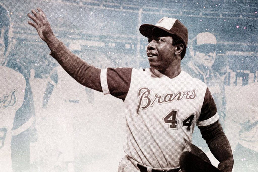 Vintage Hank Aaron wallpaper showing Hammerin Hank in number 44 Atlanta Braves jersey