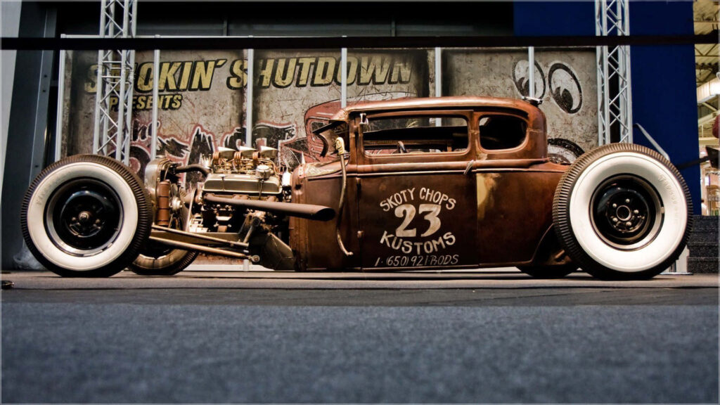 Vintage Hot Rod Wallpaper: Rustic Patina & Retro Backdrop Design