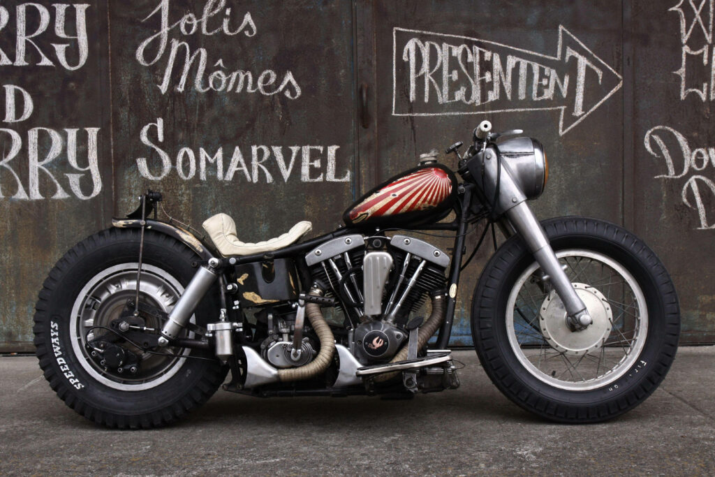 Vintage Shovelhead Bobber Motorcycle Wallpaper - Classic Rugged Design