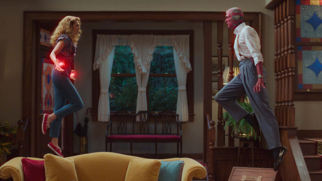 WandaVision: Iconic Living Room Scene Wallpaper of Wanda & Vision