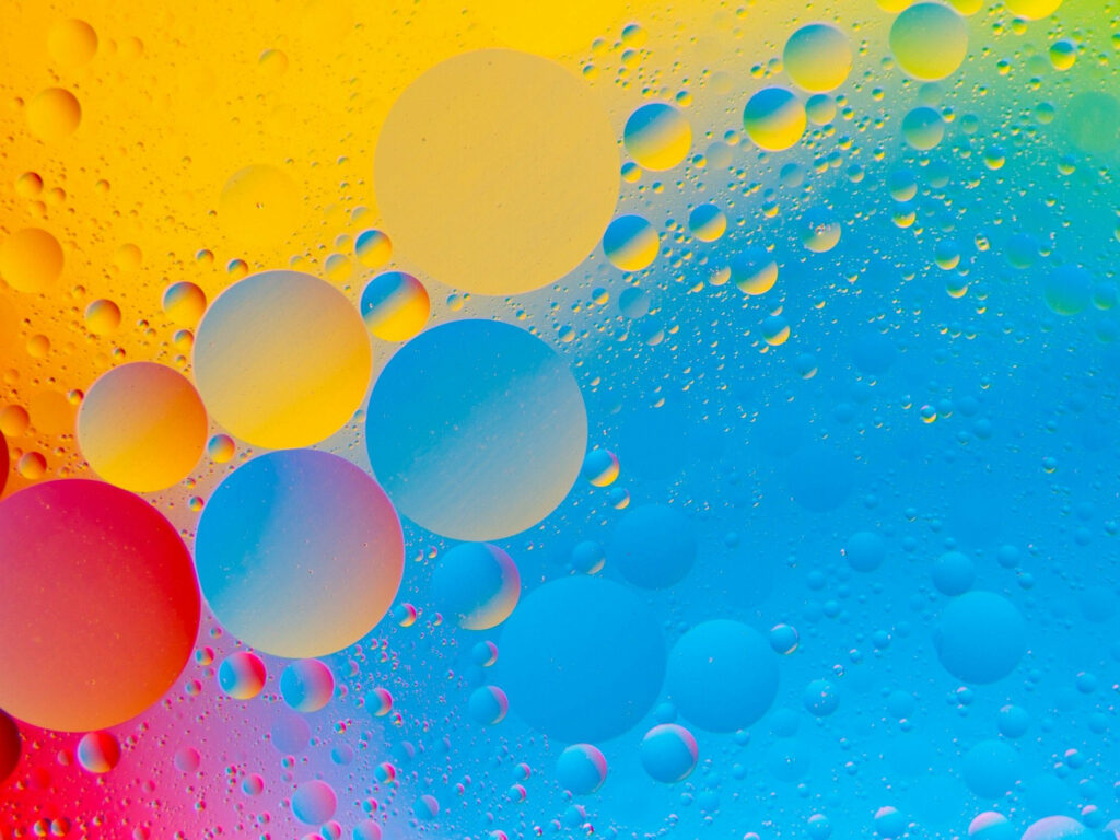 Aquatic Oasis: A Vibrant Bubble Wonderland for Your iPad Pro Screen Wallpaper