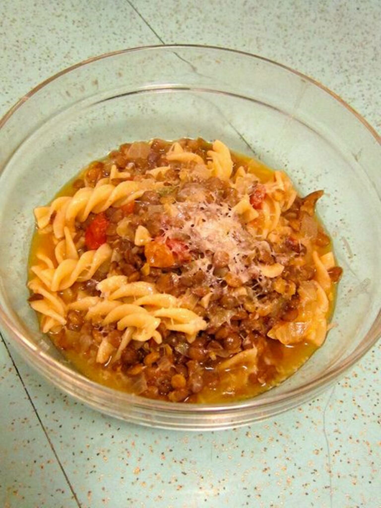 Wholesome Rotini Pasta & Lentils in Glass Bowl - Textured Wallpaper