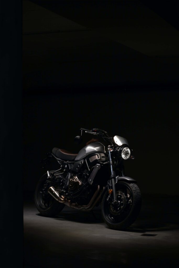 Yamaha XSR700 Wallpaper: Retro Design Meets Modern Performance